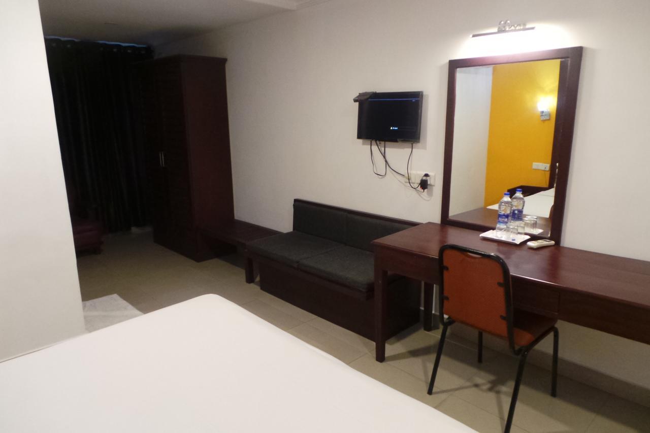 Hotel Wayanad Regency Kedavūr 外观 照片