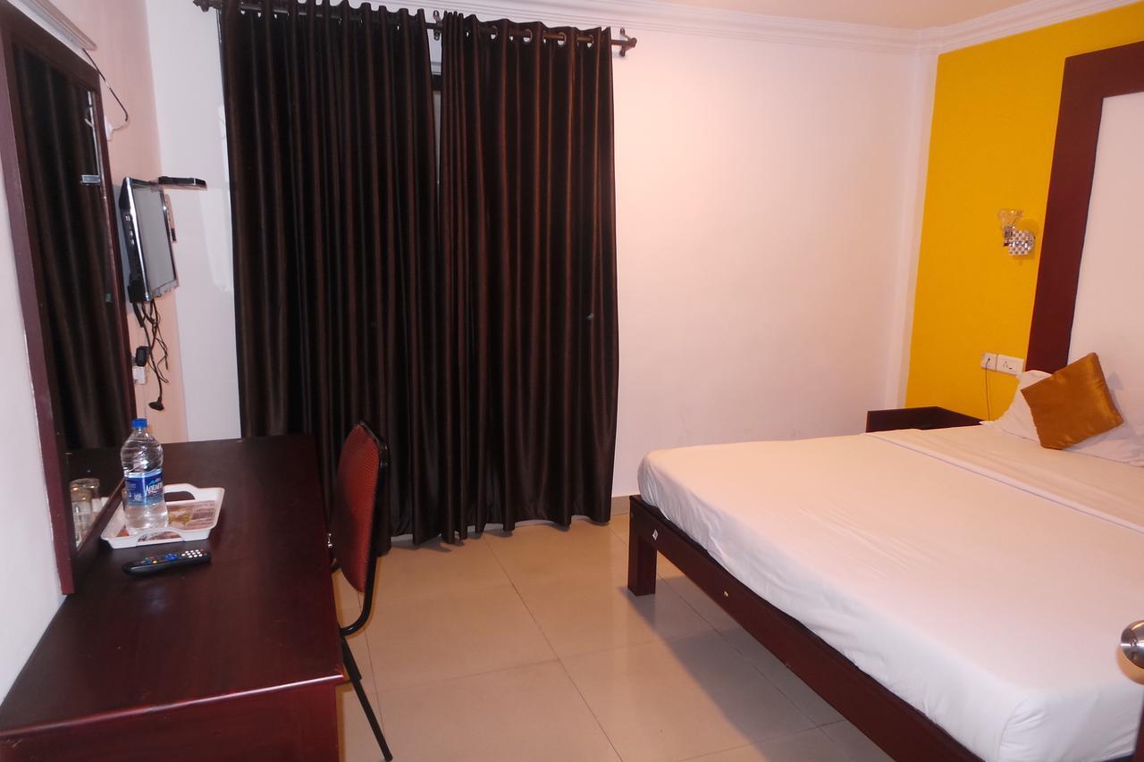 Hotel Wayanad Regency Kedavūr 外观 照片