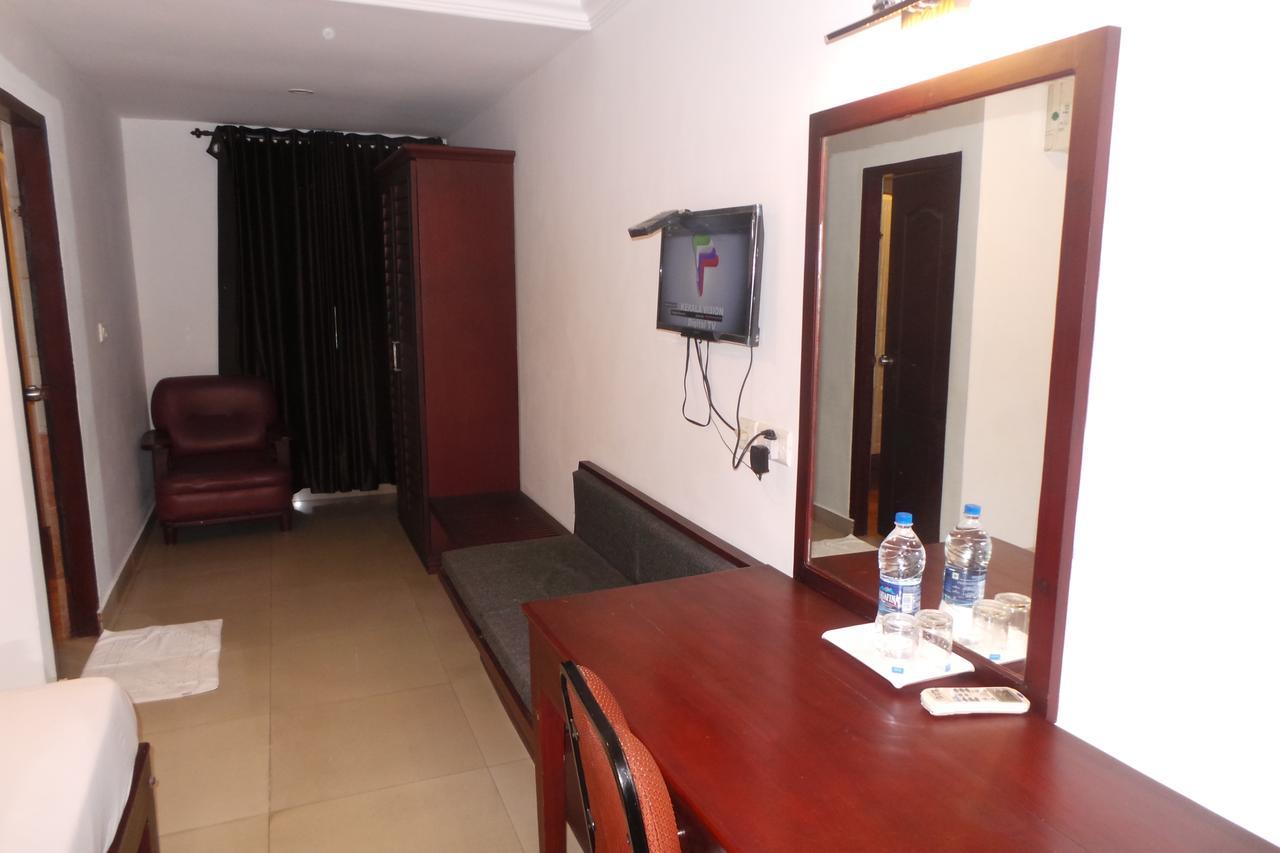 Hotel Wayanad Regency Kedavūr 外观 照片
