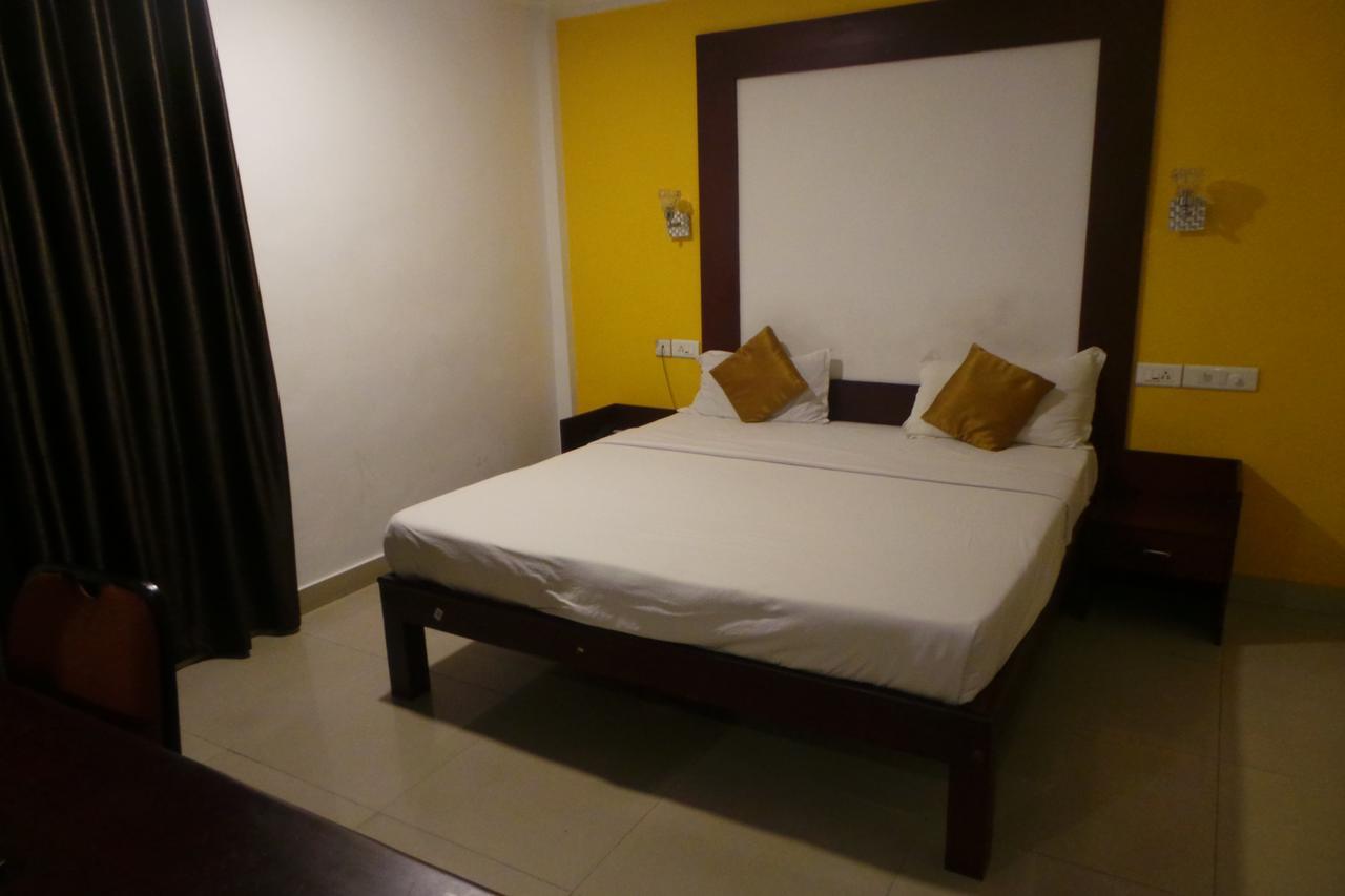 Hotel Wayanad Regency Kedavūr 外观 照片