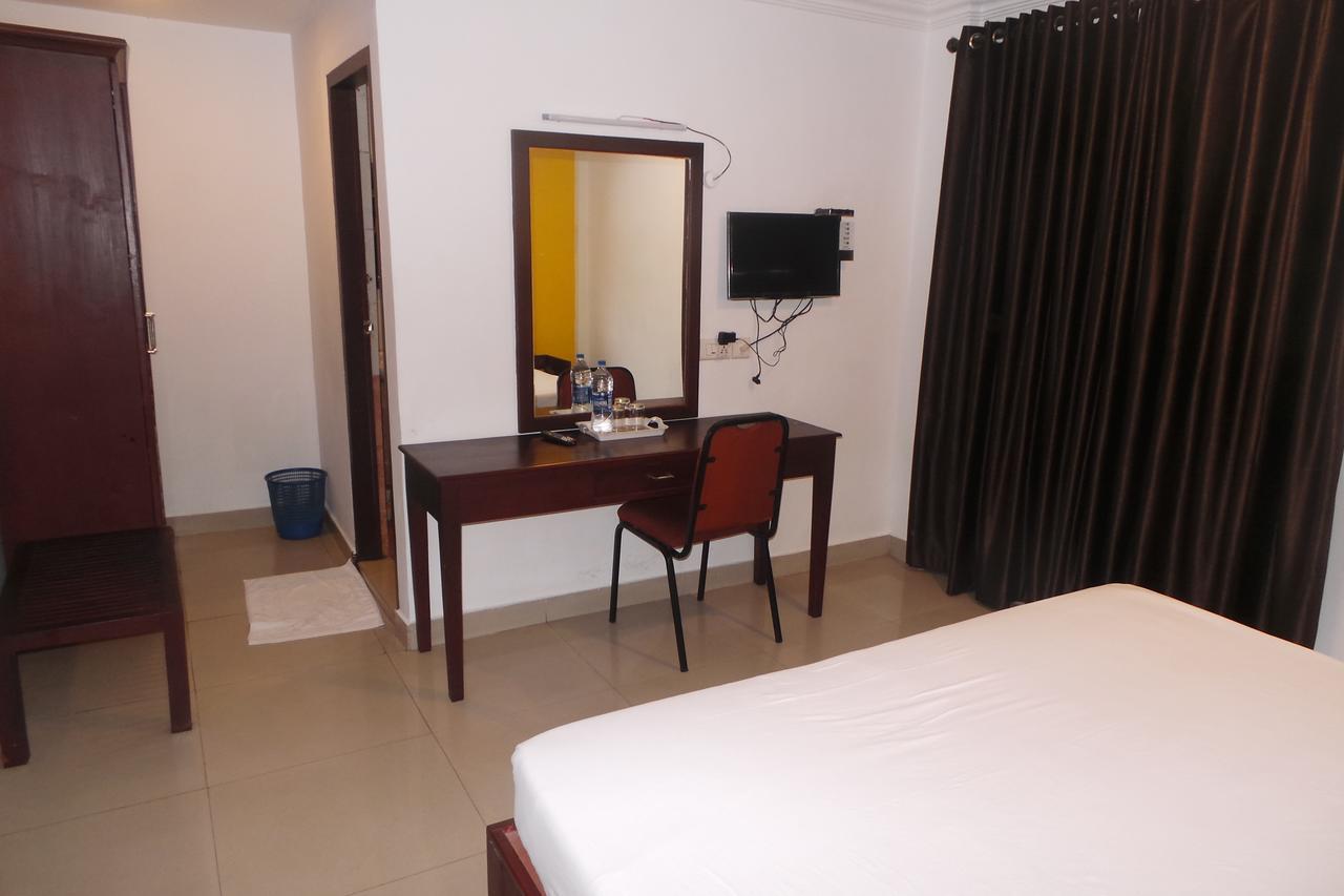 Hotel Wayanad Regency Kedavūr 外观 照片