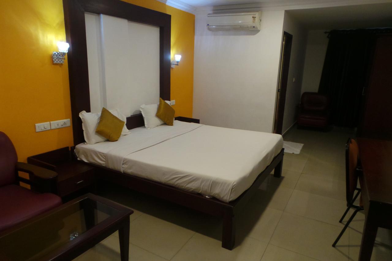 Hotel Wayanad Regency Kedavūr 外观 照片